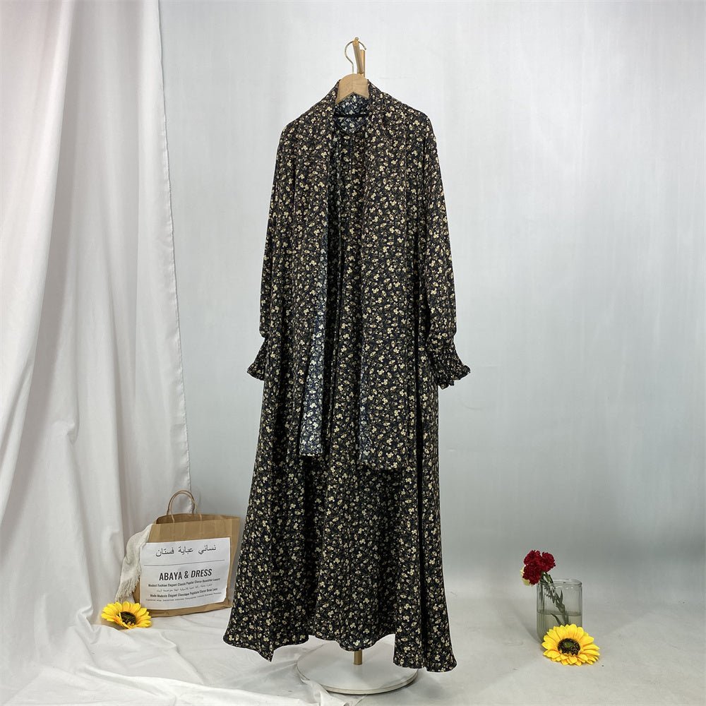 
                  
                    Floral Hooded Front-Zip Abaya in Black - Modest Abaya with Floral Print and Zipper Closure
                  
                